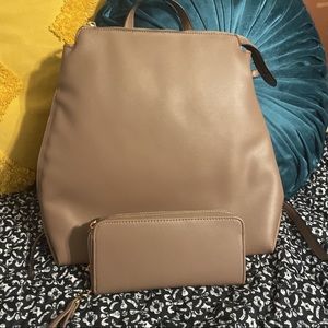 Backpack purse with matching wallet!